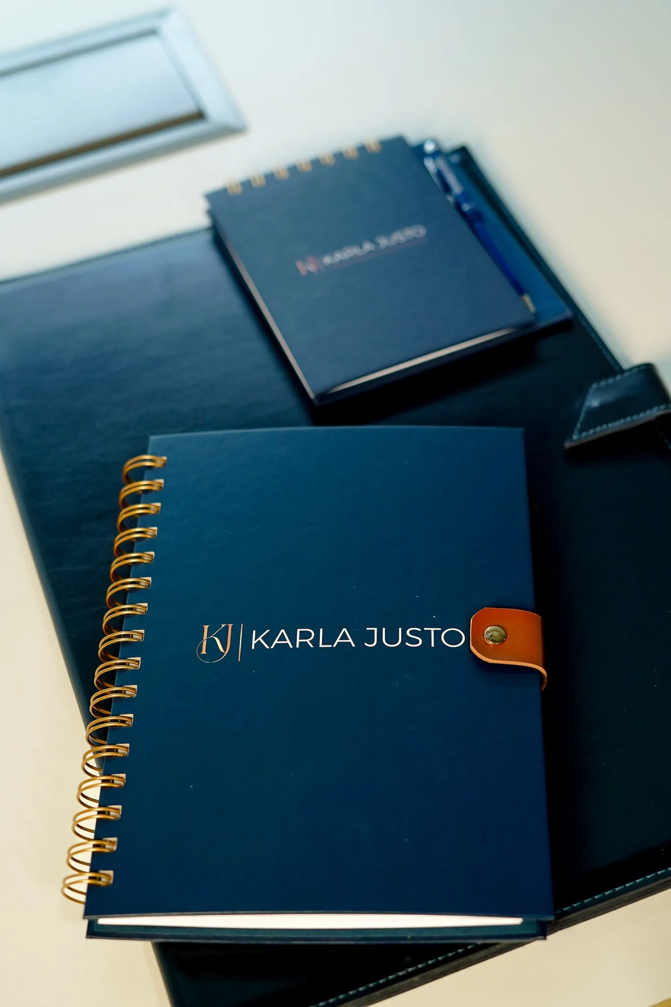 Cadernos com a marca Karla Justo
